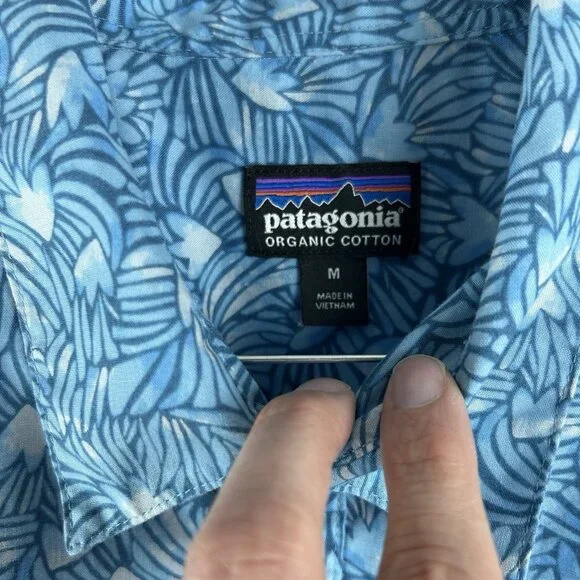 Patagonia Shirt Mens Medium Blue Short Sleeve Button Up Organic Cotton STY52691 - Picture 4 of 8